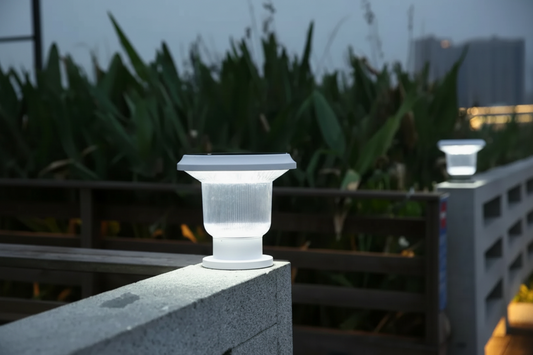 Borne solaire Champignon blanc LED pour pilier / portail – Blanc froid 6000K