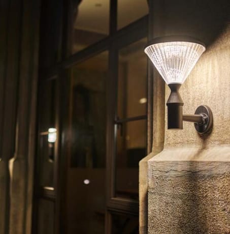 Borne-Applique murale solaire Crystal Solar 500 LM noir